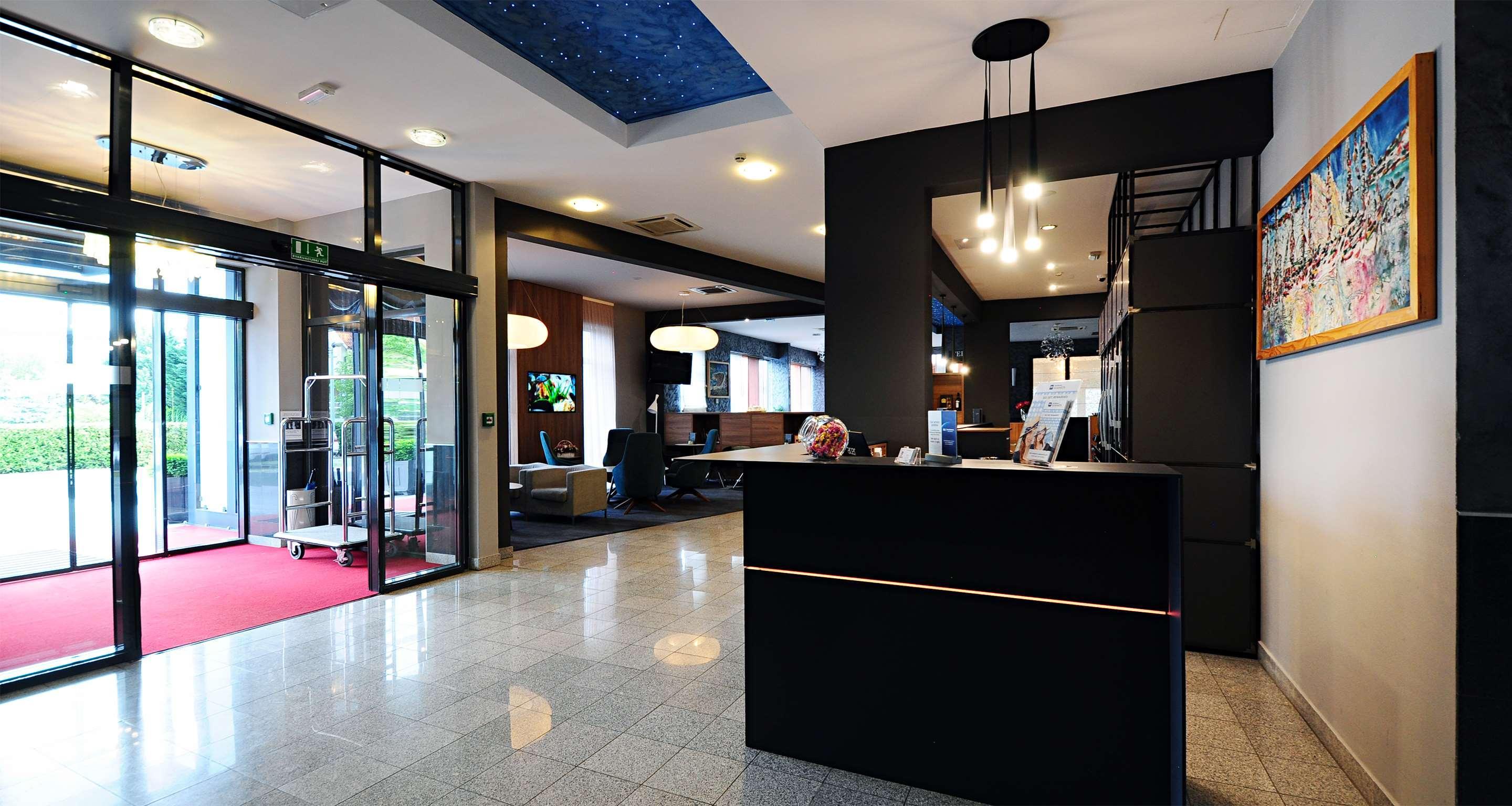 Best Western Airport Hotel Stella Zagreb Exterior foto