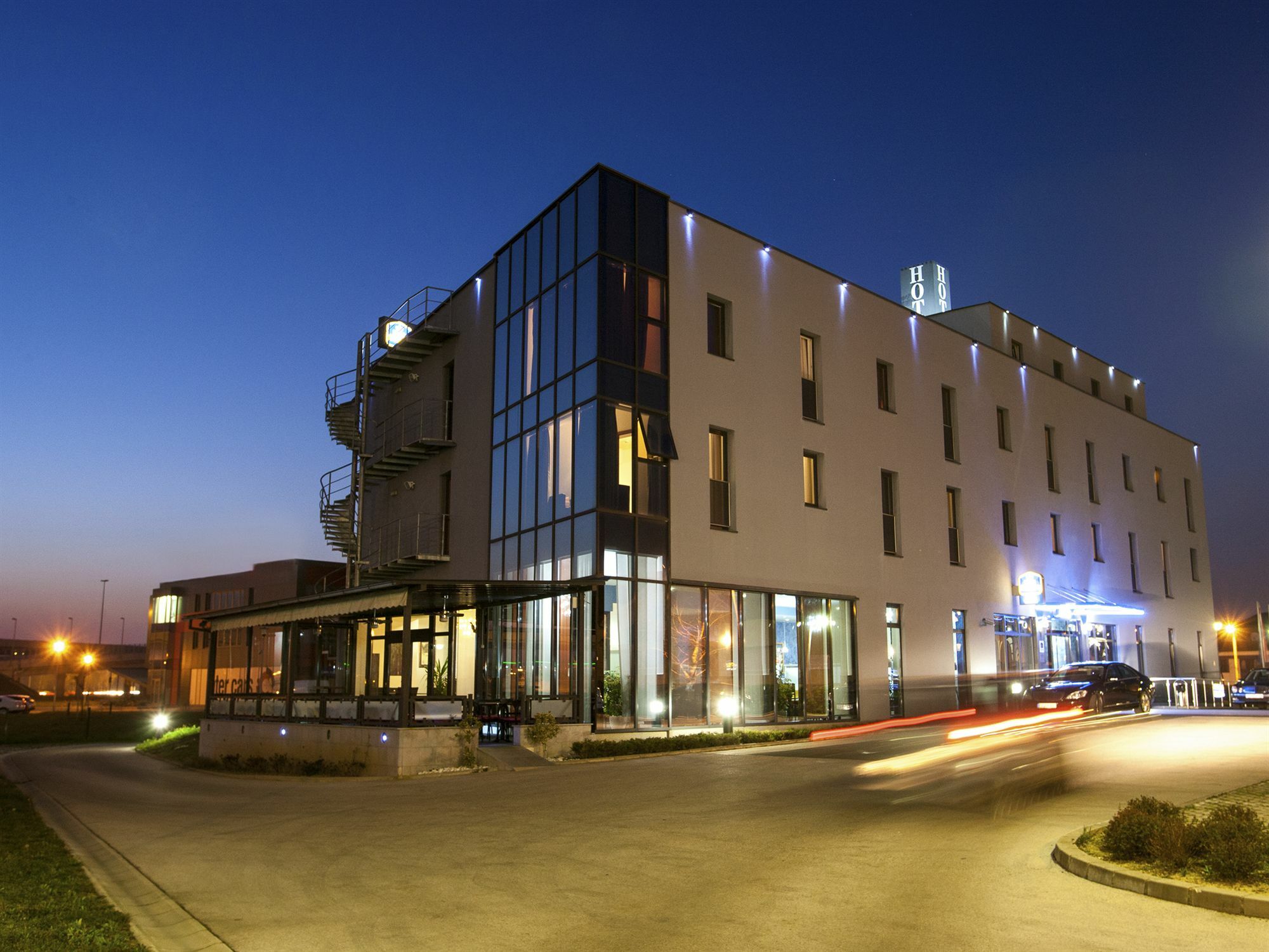 Best Western Airport Hotel Stella Zagreb Exterior foto